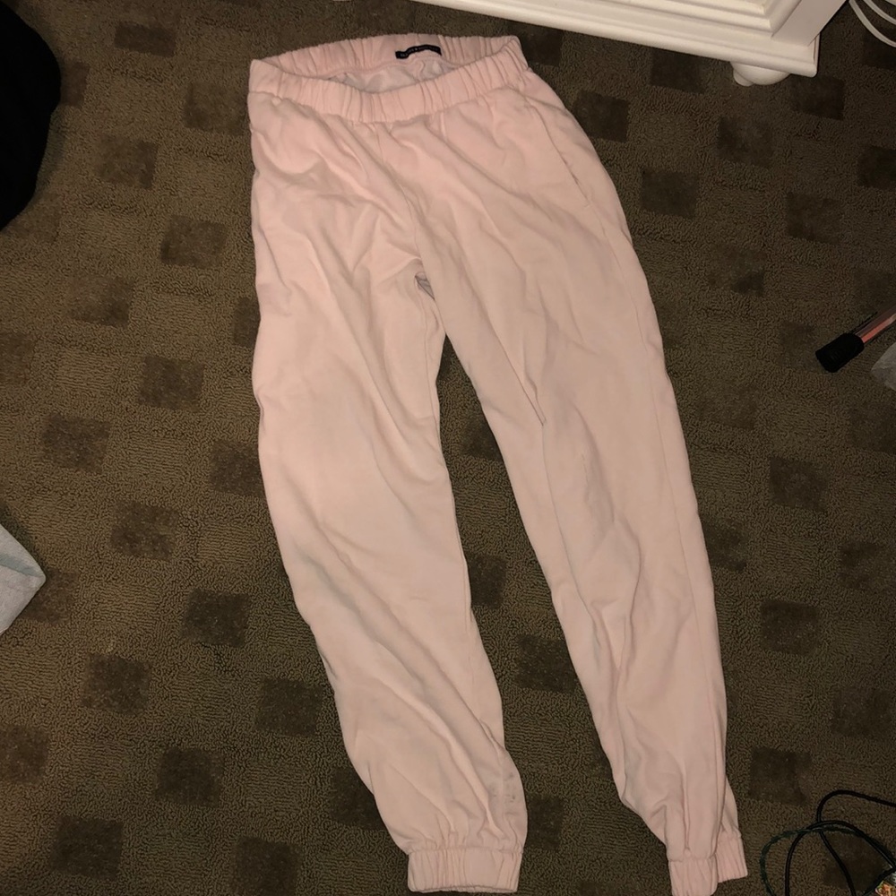 BRANDY MELLVILLE SWEATPANTS